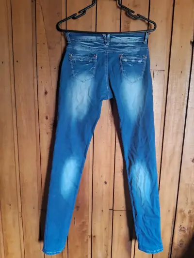 Jeans skinny a la cadera - miniatura 4