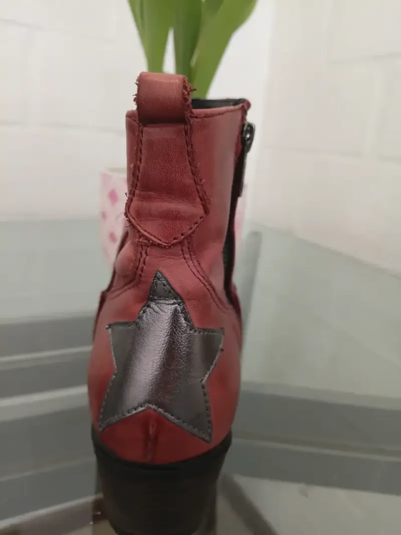 Botines rojos con estrella - 3