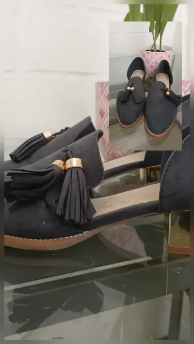 Zapatos negros con flecos - miniatura 1