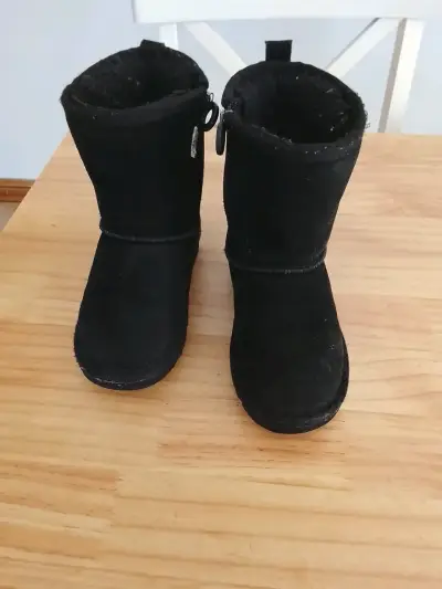 Botas negras de invierno - miniatura 1