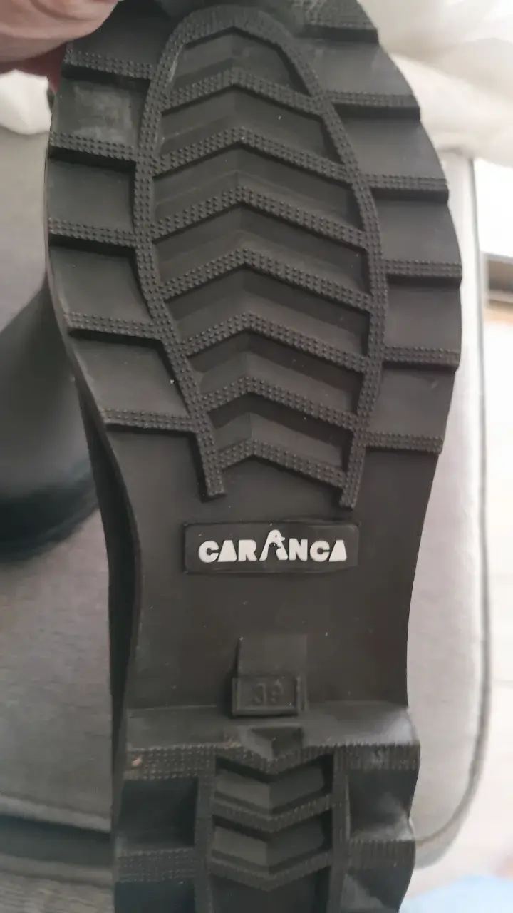 Botines negros impermeables - 2