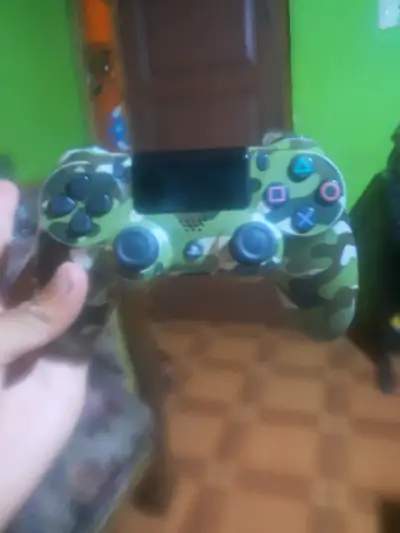 Se vende mandos consolas para repuestos - miniatura 3