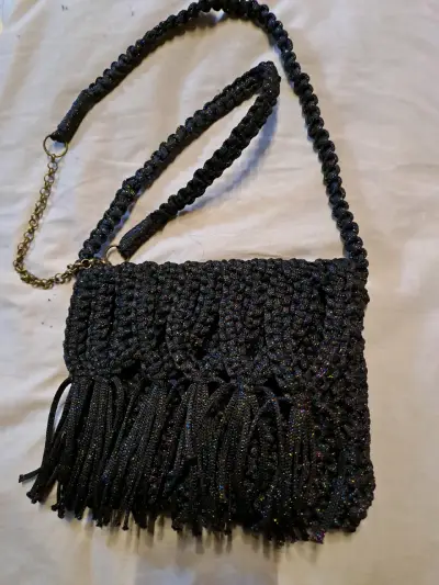 Carteras colgantes y de mano - miniatura 2