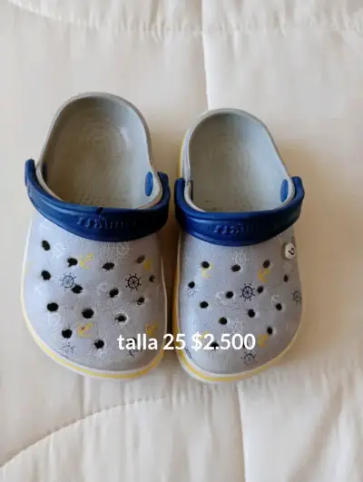 Lote de 9 prendas y 2 zapatos - miniatura 3