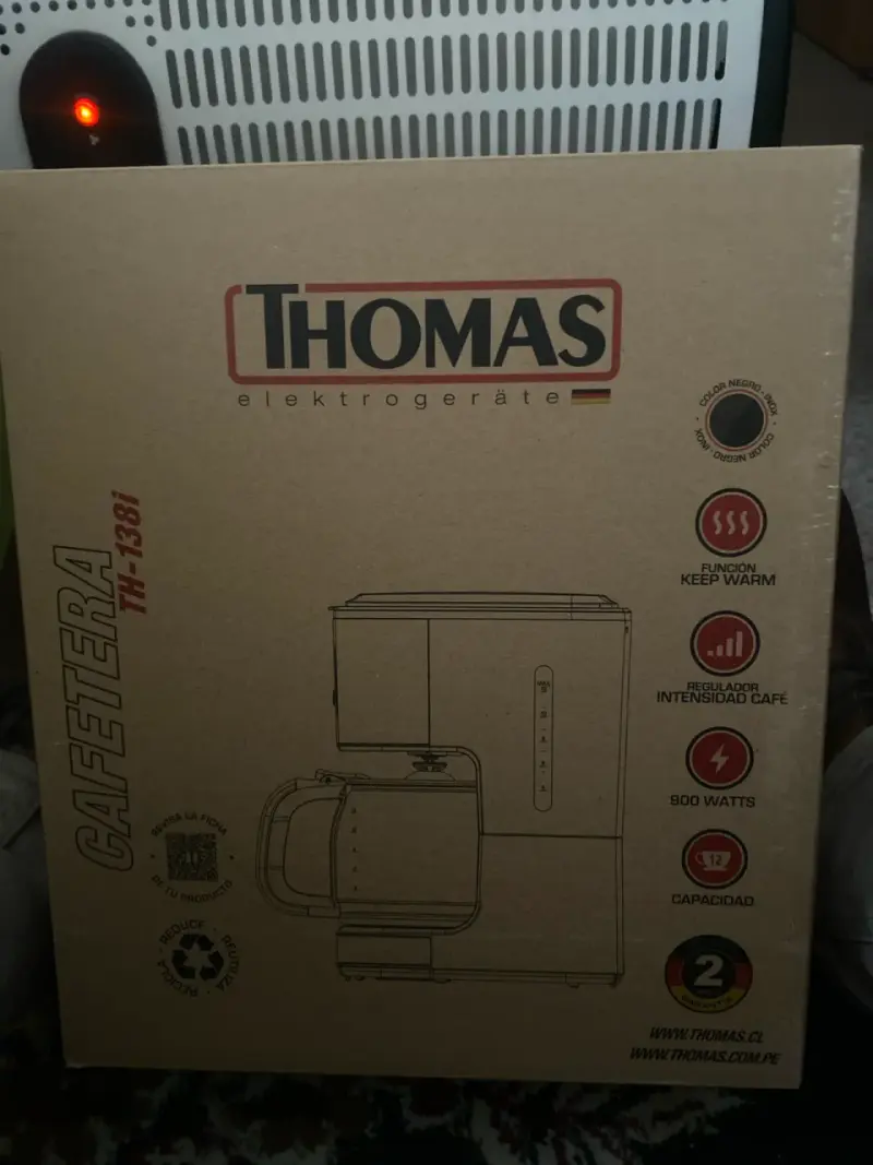 Cafetera Thomas TH-1381 negra