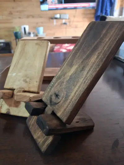 Soportes de madera para celular - miniatura 2