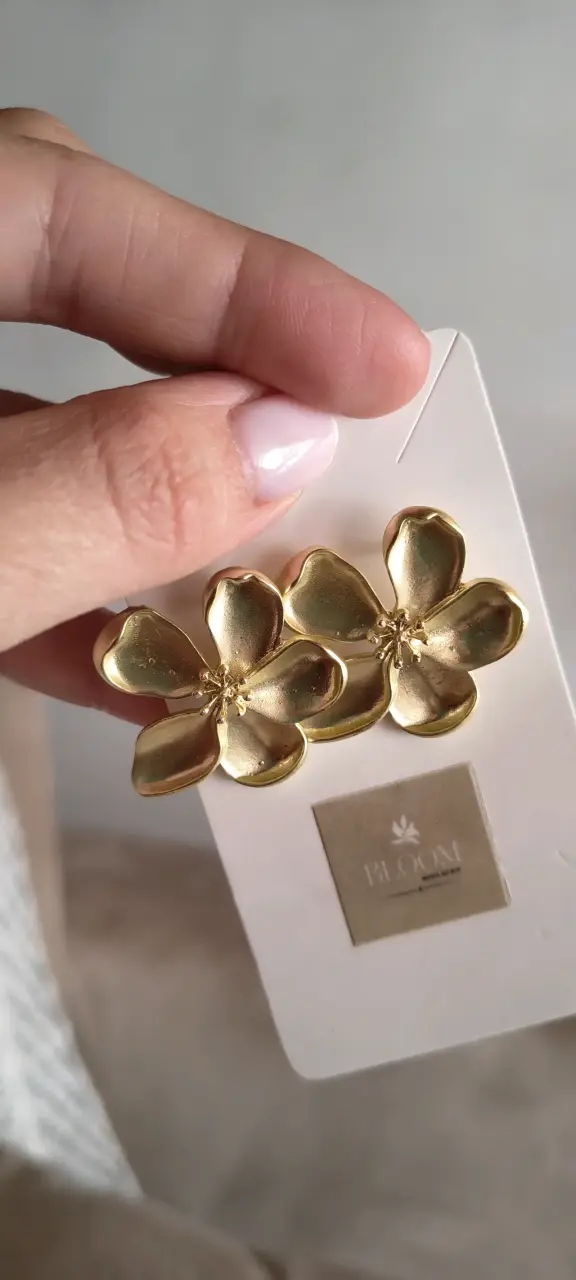 Aros flor dorada Bloom