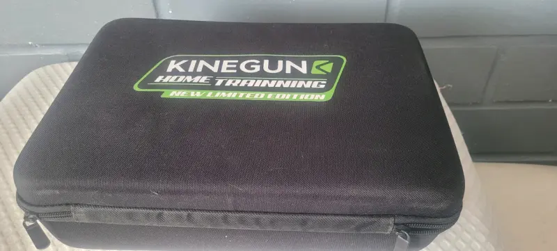 Pistola de masaje kinegun negra - 3