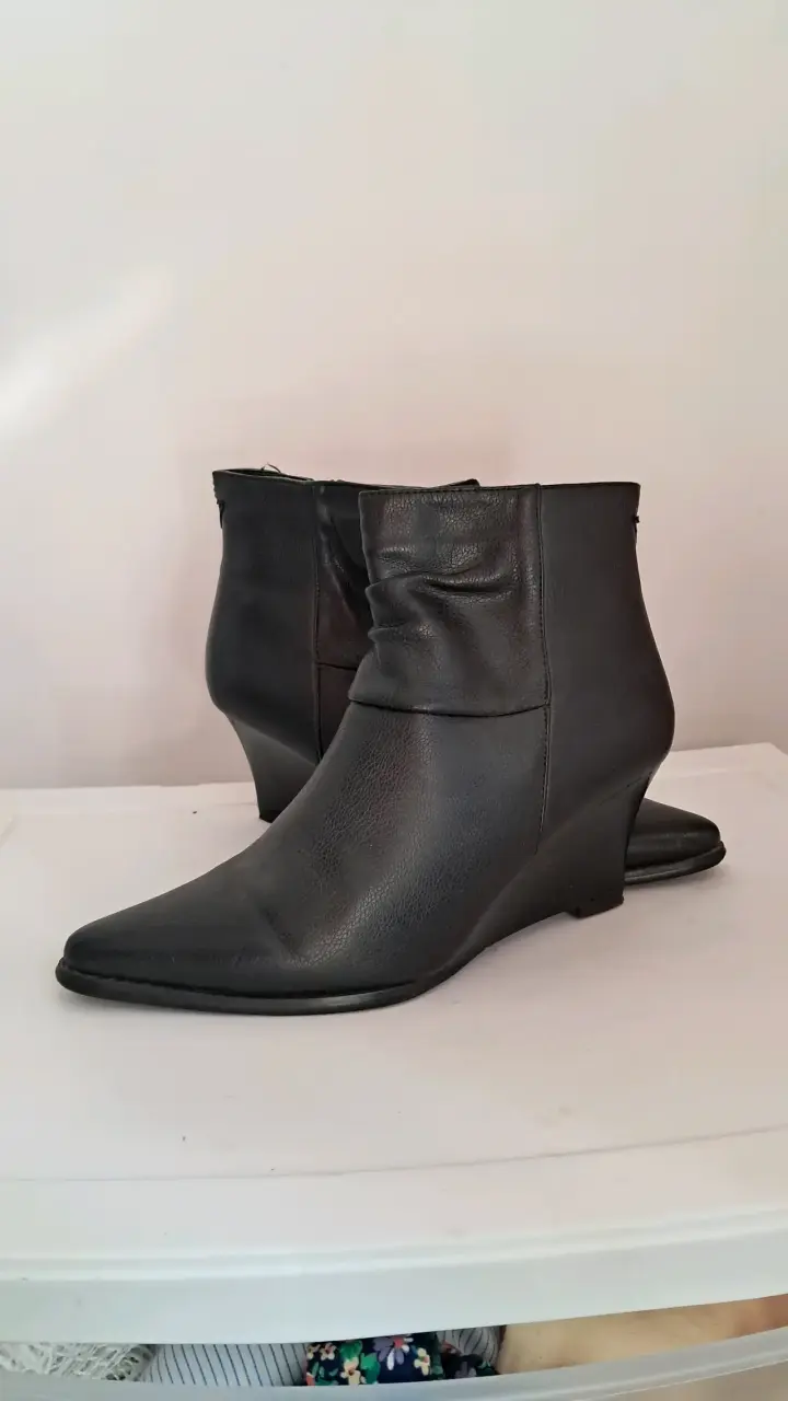 Botines negros de cuero - 2
