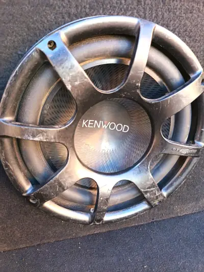Subwoofer Kenwood usado - miniatura 1