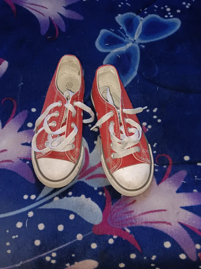 Zapatillas rojas infantiles - 3
