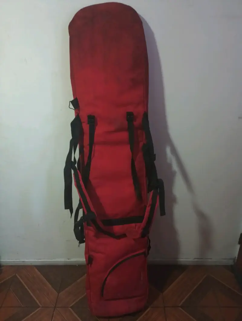 Tabla de snowboard negra con logo - 5