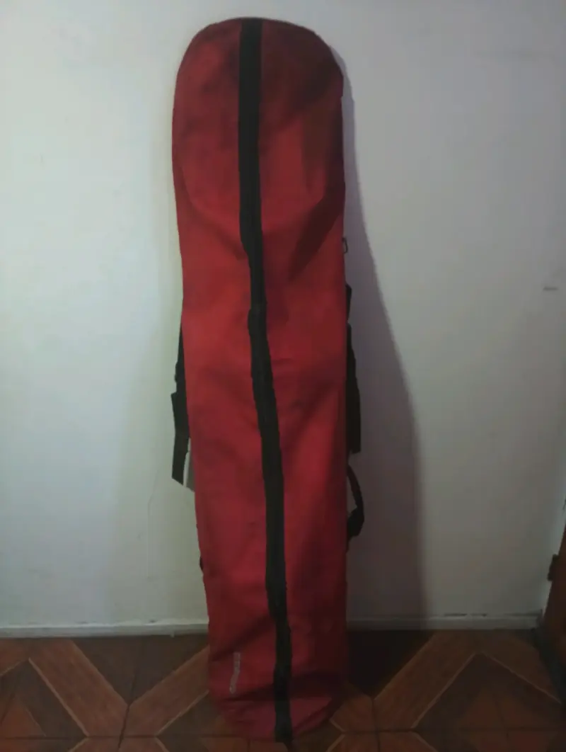 Tabla de snowboard negra con logo - 6