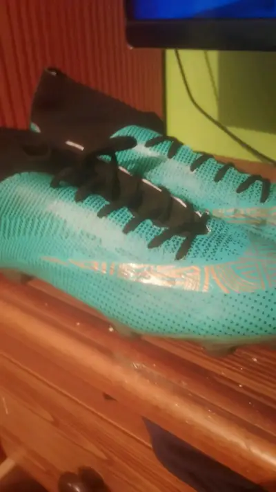 Zapatos de fútbol turquesas - miniatura 3
