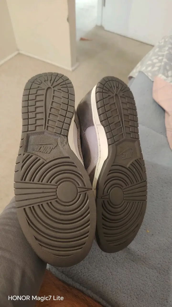 Zapatillas deportivas grises usadas - 3