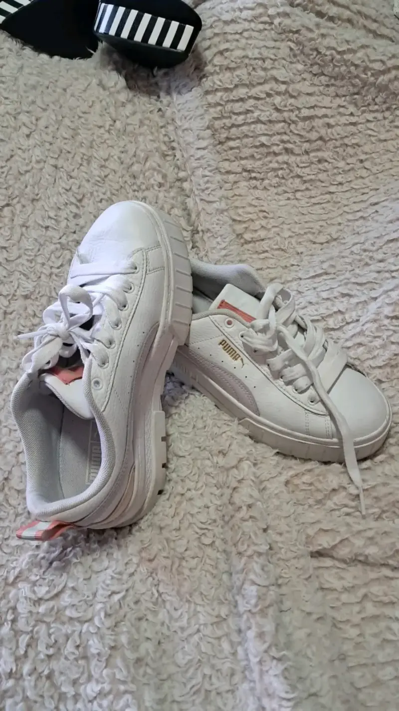 Zapatillas blancas Puma mujer