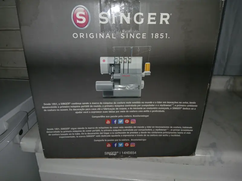 Máquina de coser Singer Overlock