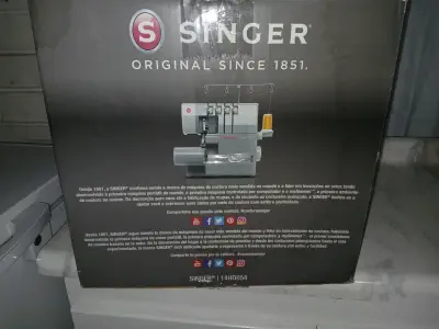 Máquina de coser Singer Overlock - miniatura 1