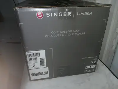 Máquina de coser Singer Overlock - miniatura 2