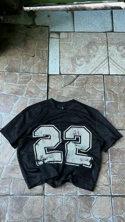 Polera negra deportiva talla XL - miniatura 1