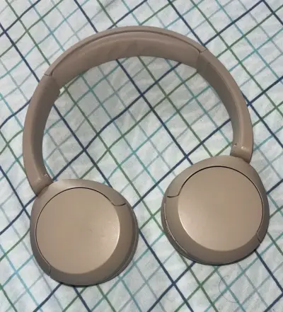 Sony WH-CH520 Beige Bluetooth — Excelente estado - miniatura 1