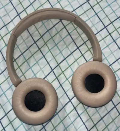 Sony WH-CH520 Beige Bluetooth — Excelente estado - miniatura 2