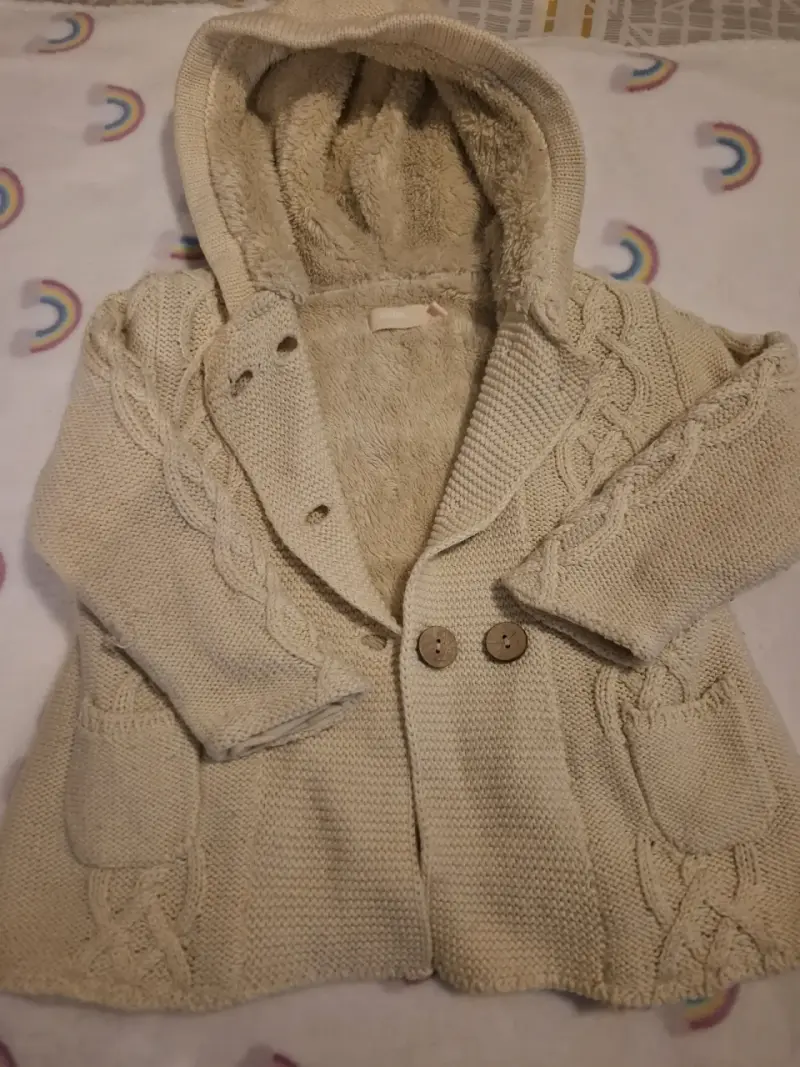 Chaleco de punto con capucha beige - 2