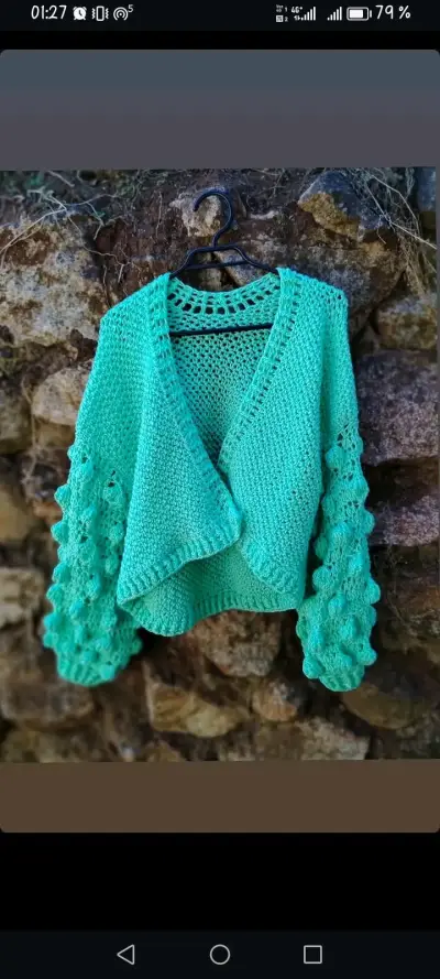 Chaleco verde agua tejido a mano - miniatura 1