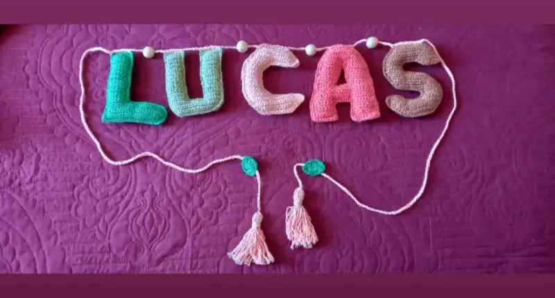 Guirnalda tejida personalizada - 3
