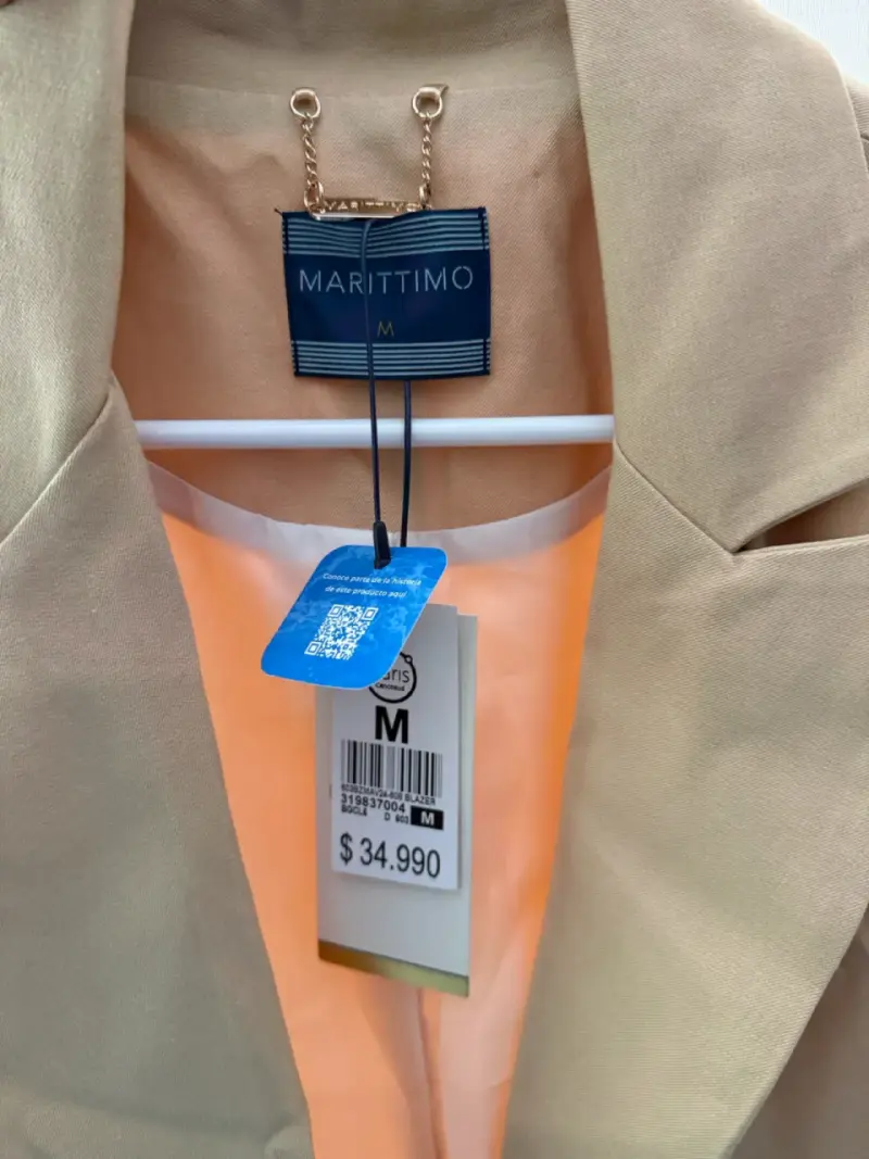 Chaqueta beige sin mangas - 3