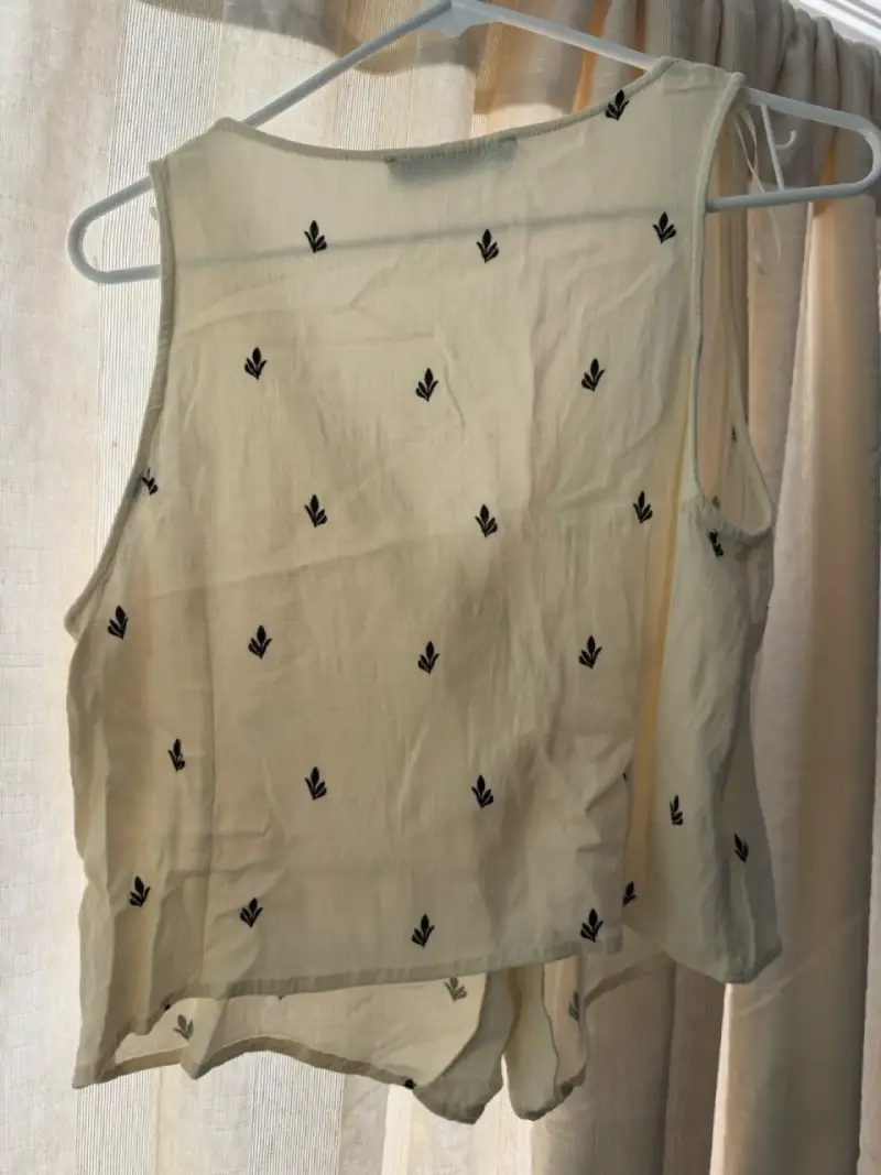 Blusa sin mangas estampada - 3