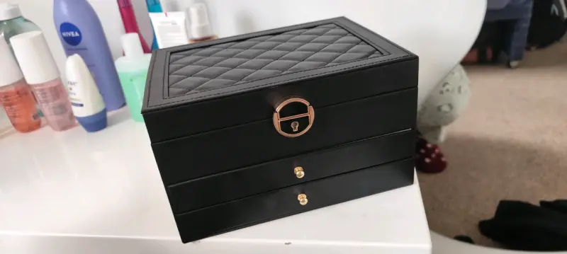 Caja organizadora negra acolchada - 1