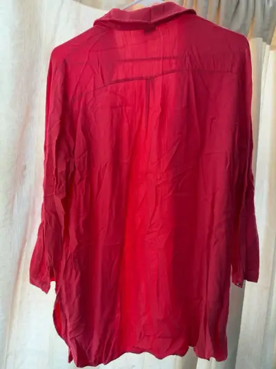 Blusa fucsia larga - miniatura 2