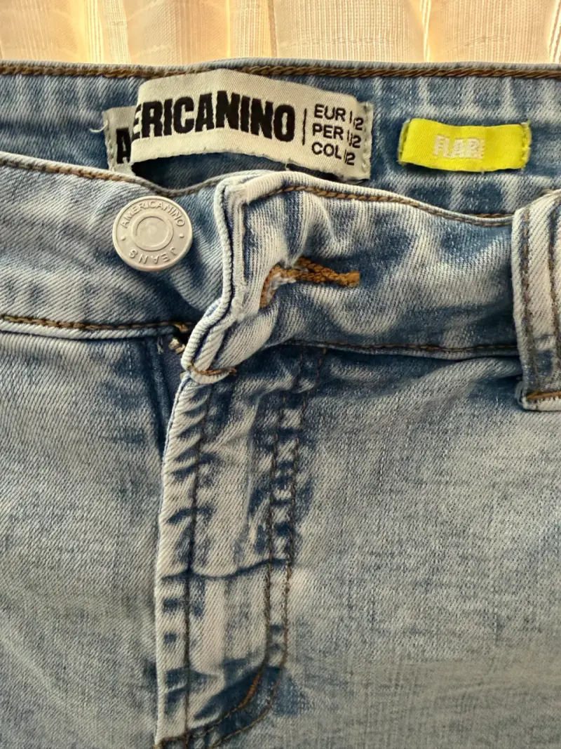 Jeans azul de mezclilla - 2