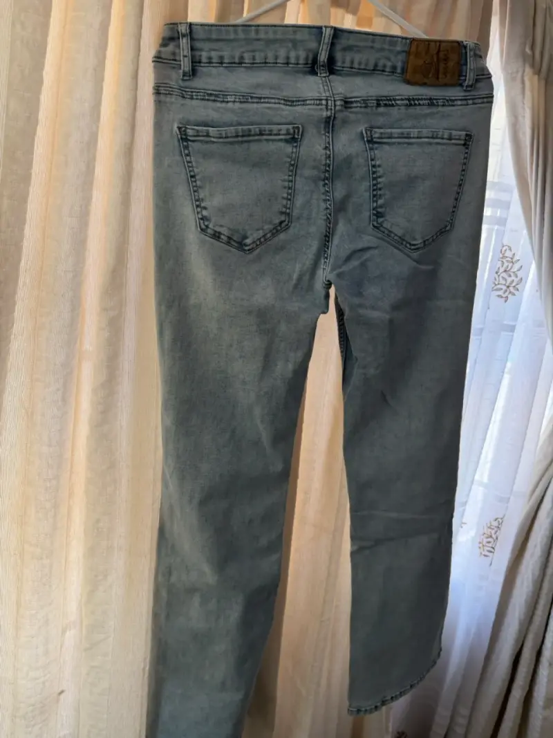 Jeans azul de mezclilla - 3