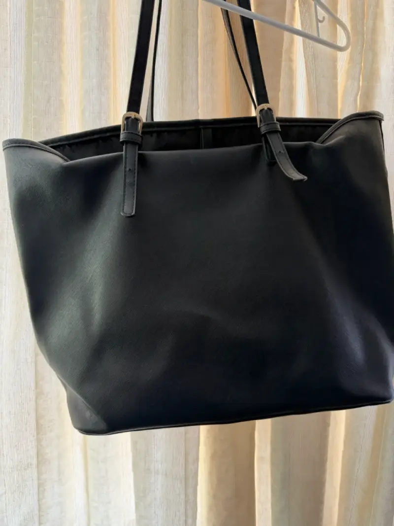 Bolso negro grande MK - 2