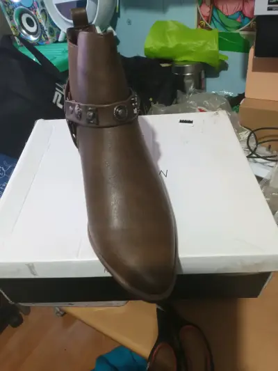 Botín cuero marrón con hebilla - miniatura 1