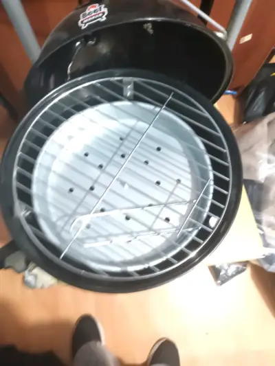Parrilla portátil negra - miniatura 2