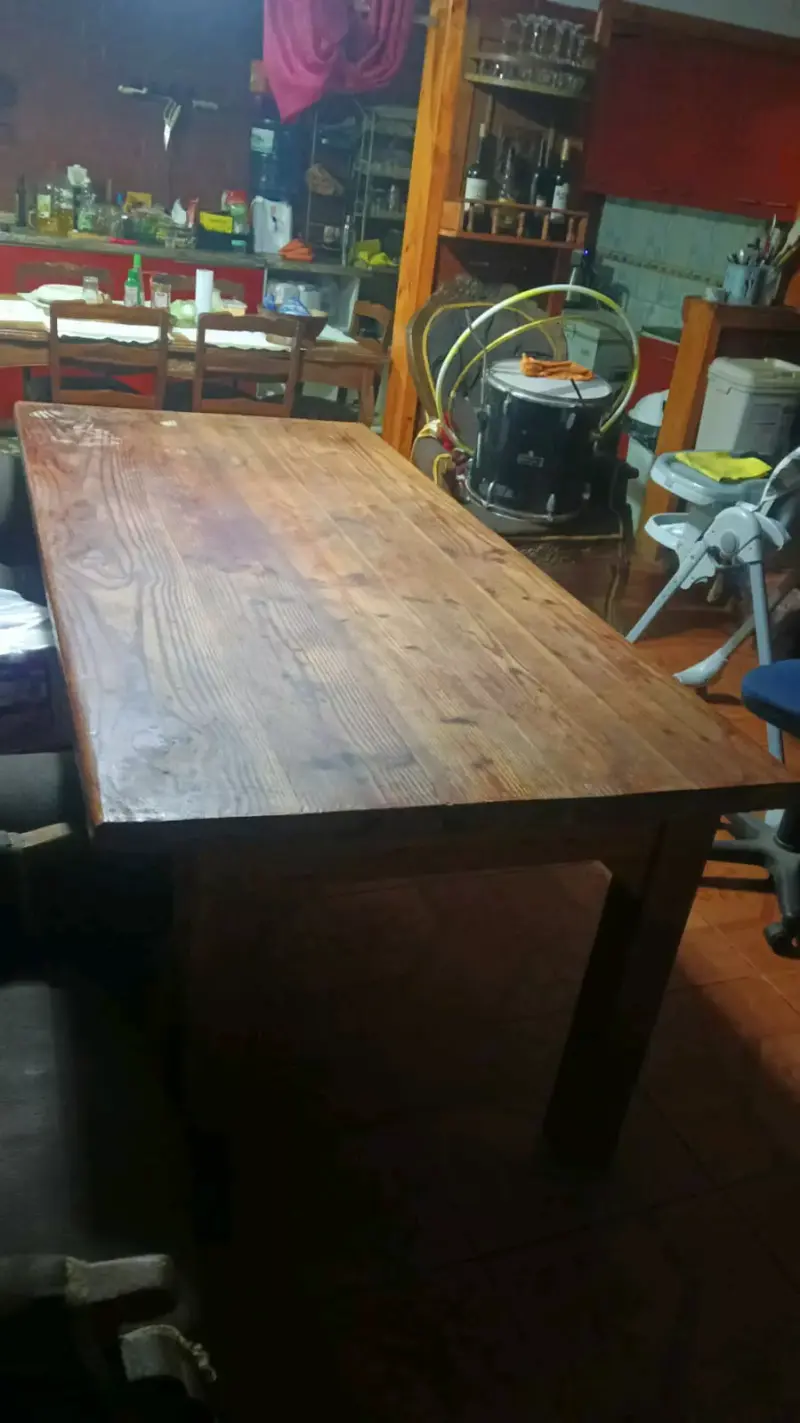 Mesa de madera rústica grande - 3