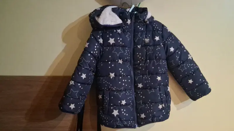 Chaqueta infantil con estrellas - 1