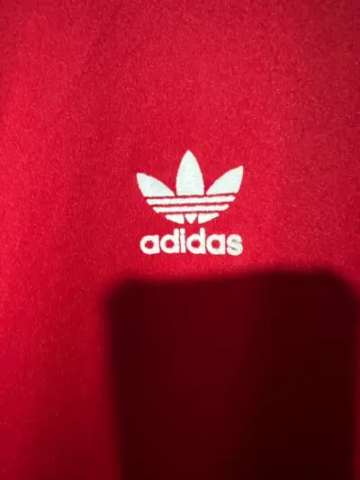 Camiseta roja Adidas vintage - miniatura 3