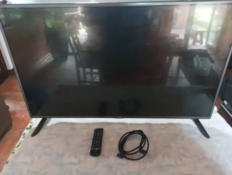 Televisor LG 42LB5610 – 42” Full HD - 1