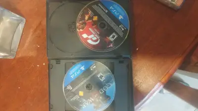 Juegos PS4 Gran Turismo y God of War - miniatura 1