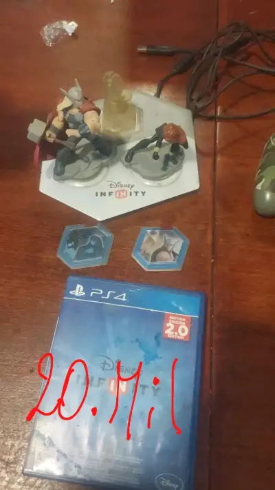 Juegos PS4 Gran Turismo y God of War - miniatura 6