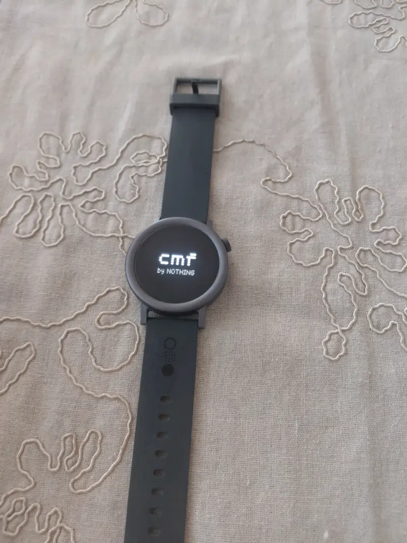 Reloj inteligente negro - 4
