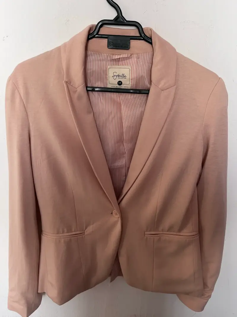 Blazer color rosa claro - 1