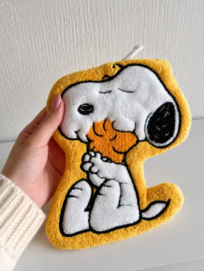 Toalla de mano decorativa Snoopy amarilla - miniatura 1