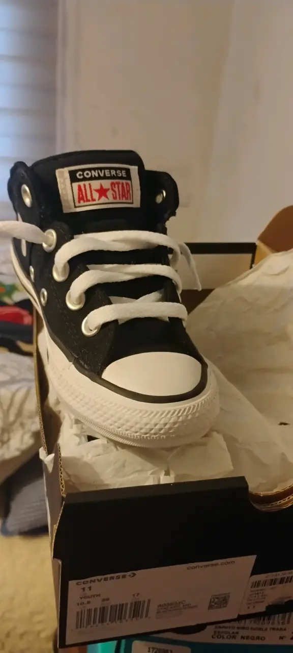 Zapatillas negras Converse All Star - 4