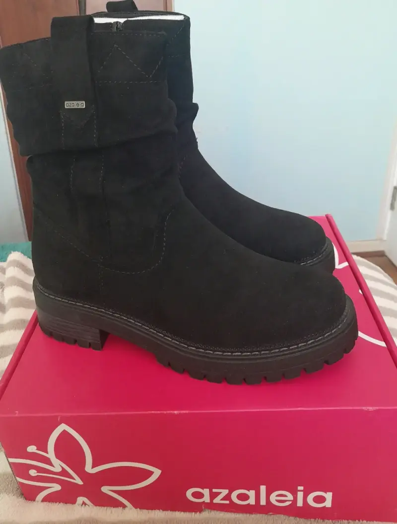 Botas negras Azaleia - 1