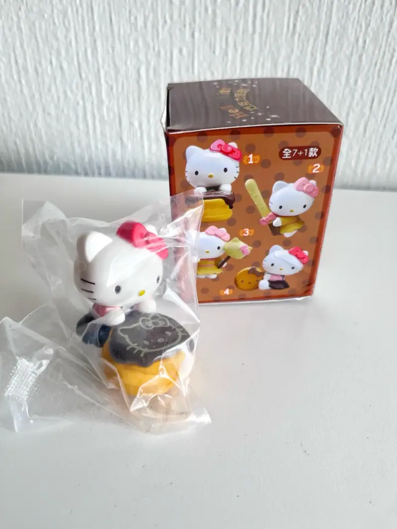 Figura Hello Kitty coleccionable